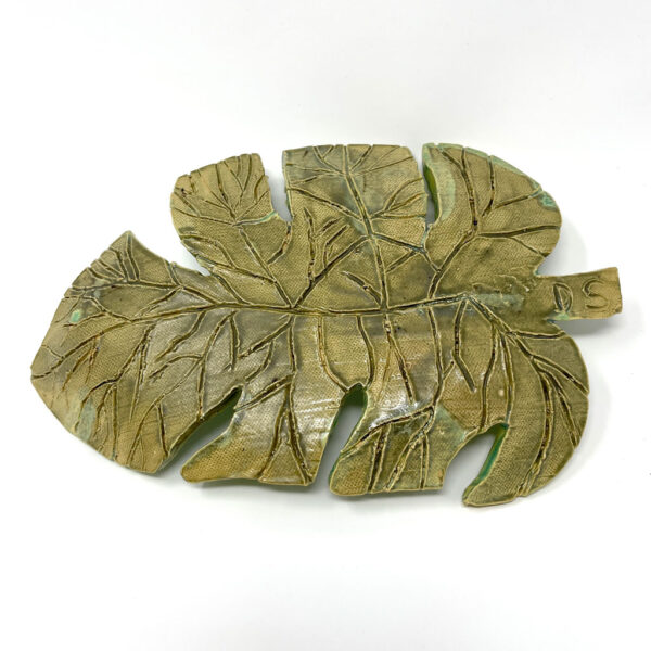 Leaf Plate by Decinti Simpson - Image 2