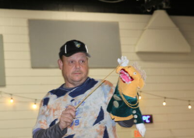 Dale and his puppet of the Queen
